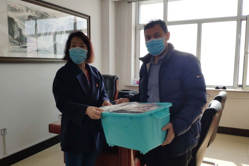 尼泊尔教育联盟咨询向学院捐赠200个n95医用口罩